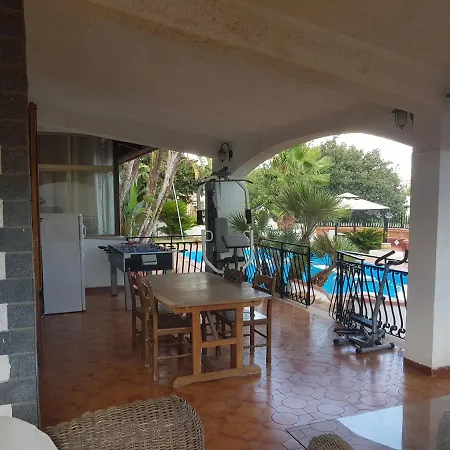 Villa Aladdin *