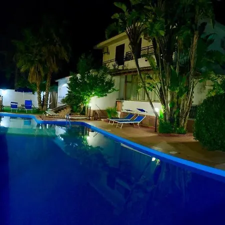 Aladdin Villa